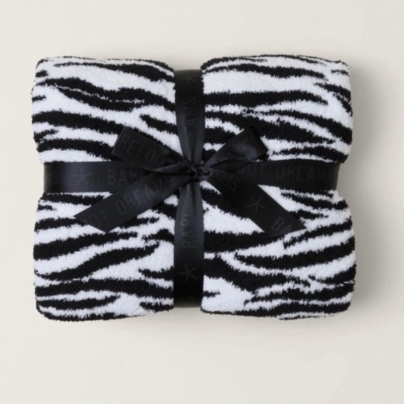 Barefoot Dreams Zebra-Pattern Throw Blanket - Black White